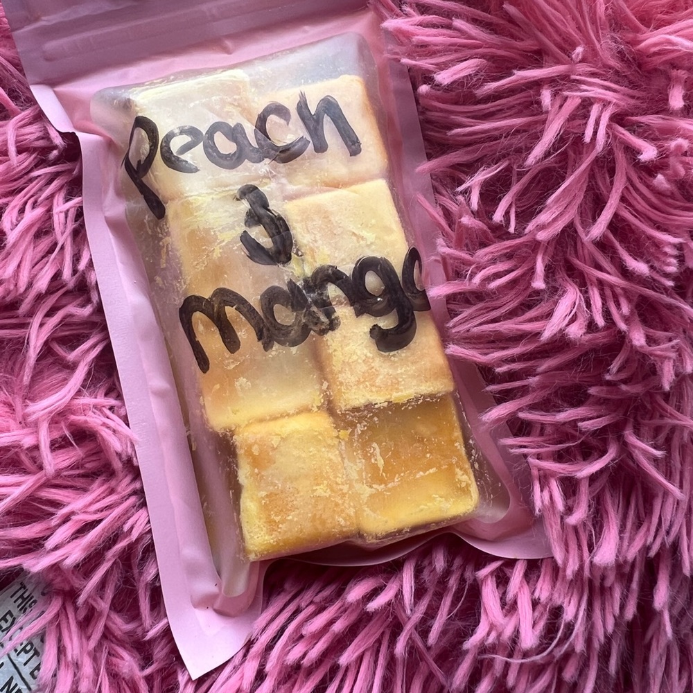 Peach and mango wax melts
